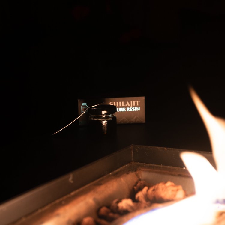 Pure Resin Shilajit - Lab Tested (77% Fulvic Acid)